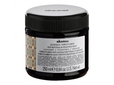 DAVINES Alchemic Chocolate dažantis kondicionierius natūraliems ar dažytiems tamsiai rudiems ir juodiems plaukams, 250ml DAVINES Alchemic Chocolate dažantis kondicionierius natūraliems ar dažytiems tamsiai rudiems ir juodiems plaukams, 250ml